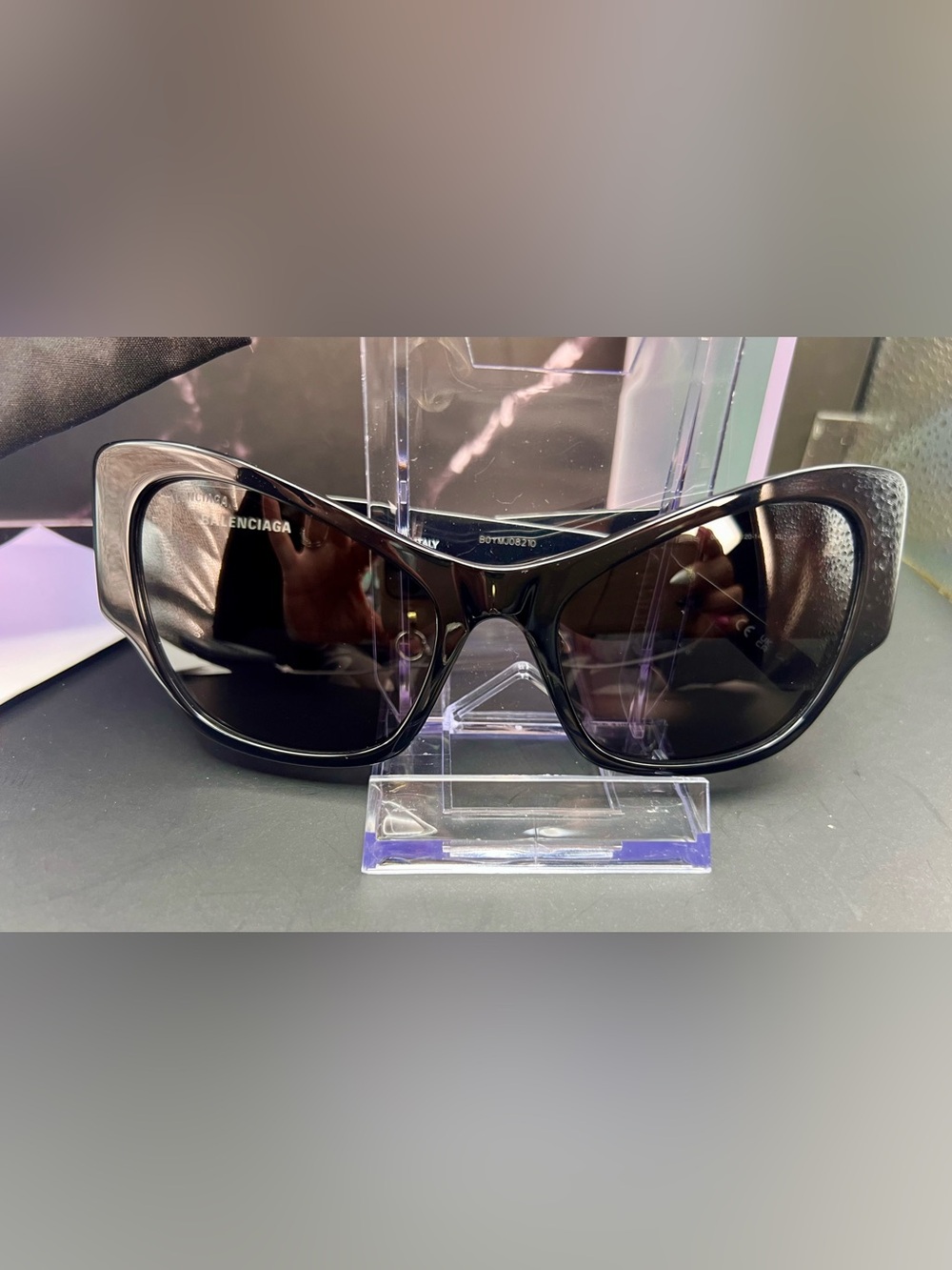 Balenciaga BB0259S glossy 🕶️black acetate oversized cat-eye sunglasses.Brand new - Picture 3 of 13